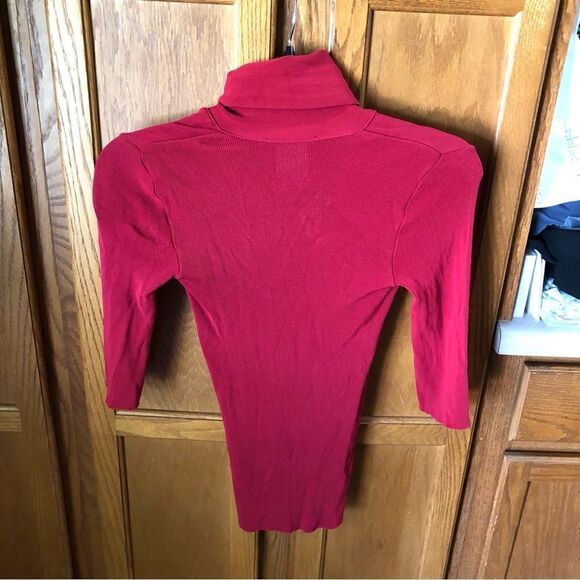 Scanlan Theodore V-Neck Crepe w/Attached Neck Tie Knit Top Pop of Red One Size - Picture 8 of 13